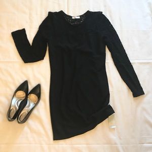 Black Puff Lace Sleeve Dress Mini Figure Hugging